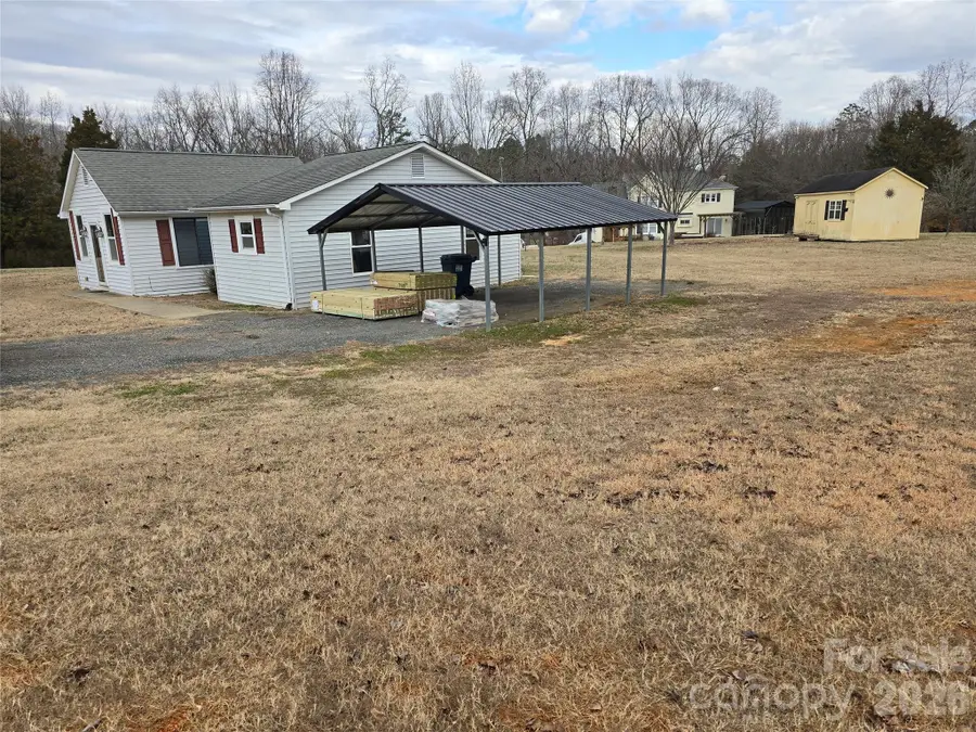 7630 Crestwood Drive, Kannapolis, NC 28081 - Image #2