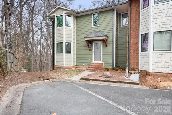 1126 Hanford Place Nw, Concord, NC 28027