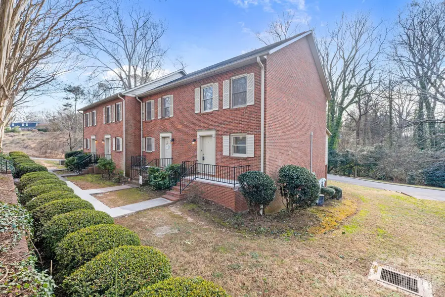 239 13th Avenue Place Nw #21, Hickory, NC 28601 - Image #3
