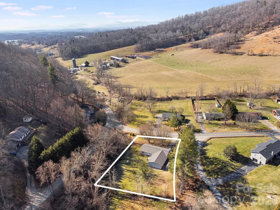 1590 Bruce Road, Mars Hill, NC 28754 - Image #2