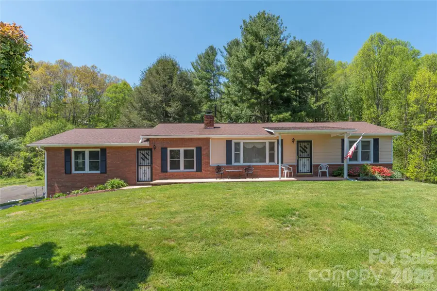 96 Tower Lane, Waynesville, NC 28786 - #3