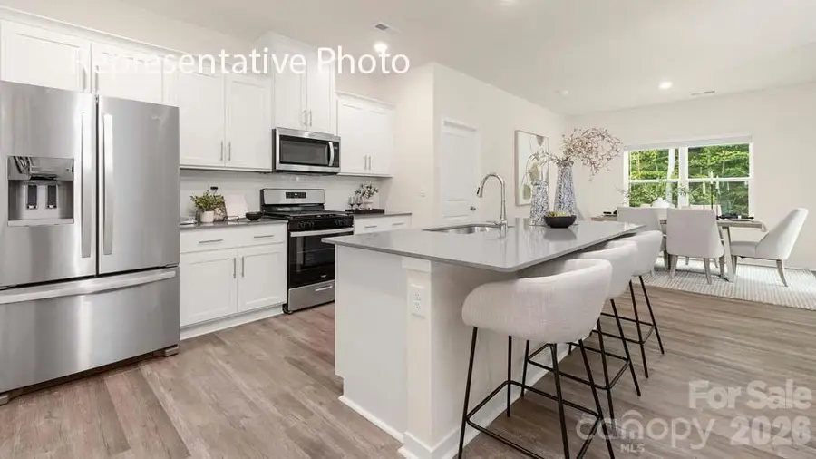 5026 Shallow Brook Drive, Charlotte, NC 28215 - Image #3