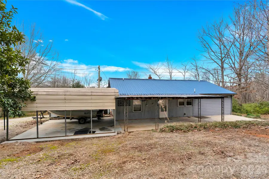 6716 Navajo Trail, Sherrills Ford, NC 28673 - Image #2