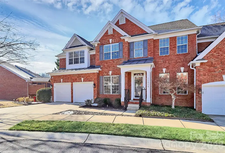 10864 Rogalla Drive, Charlotte, NC 28277 - Image #2