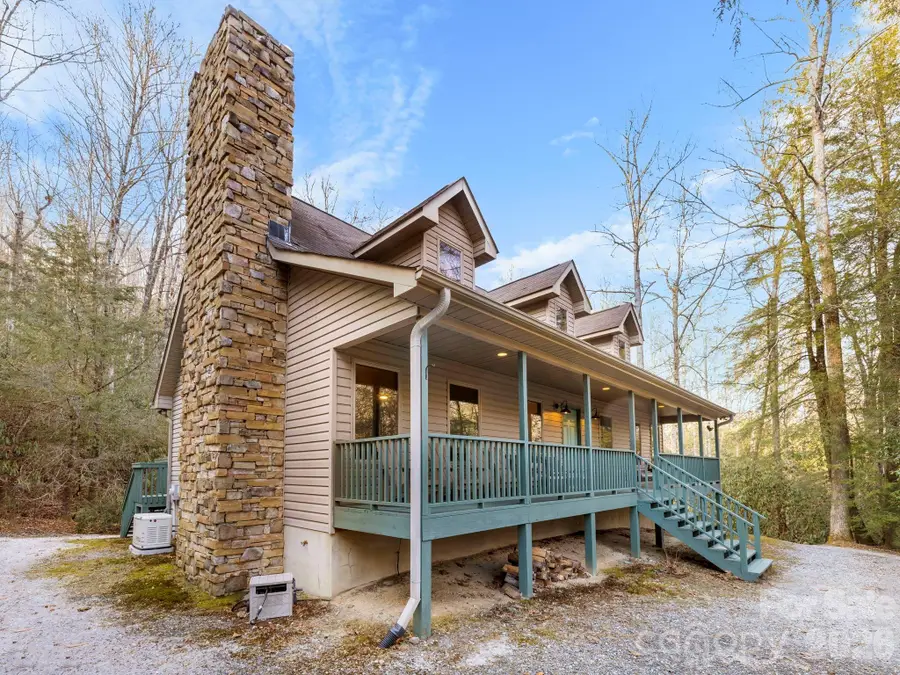 581 Hubbard Hollow Road, Rosman, NC 28772 - #2