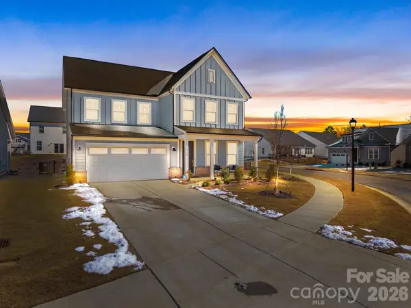 6018 Valehaven Place, Charlotte, NC 28269