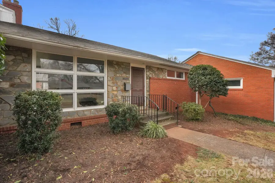 4623 Woodlark Lane, Charlotte, NC 28211 - Image #2