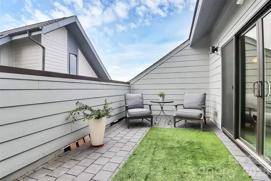 1004 Margaret Brown Street #D, Charlotte, NC 28202 - #2