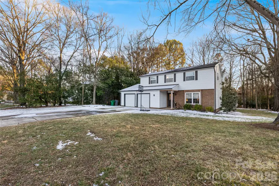 7335 Connan Lane, Charlotte, NC 28226 - Image #3