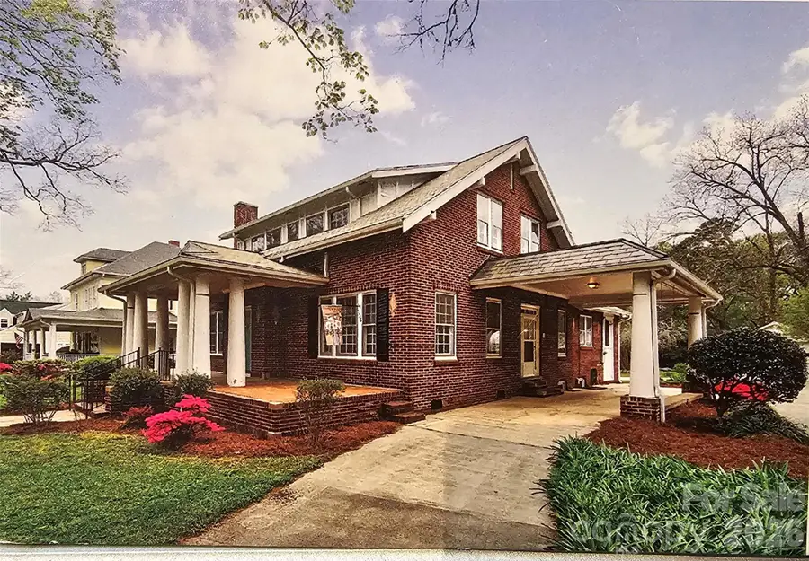 136 York Street, Chester, SC 29706 - #2