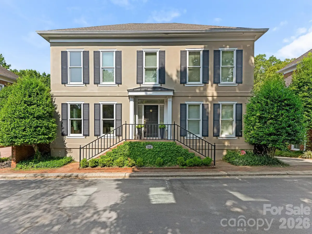 1218 Wareham Court, Charlotte, NC 28207 - Image #1