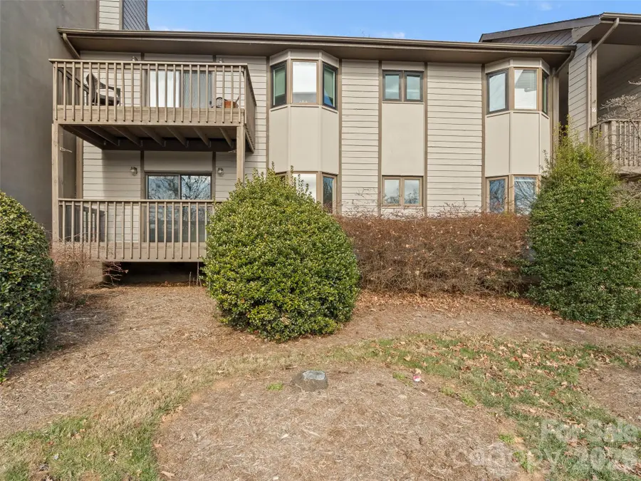 201 Racquet Club Road #15, Asheville, NC 28803 - Image #2