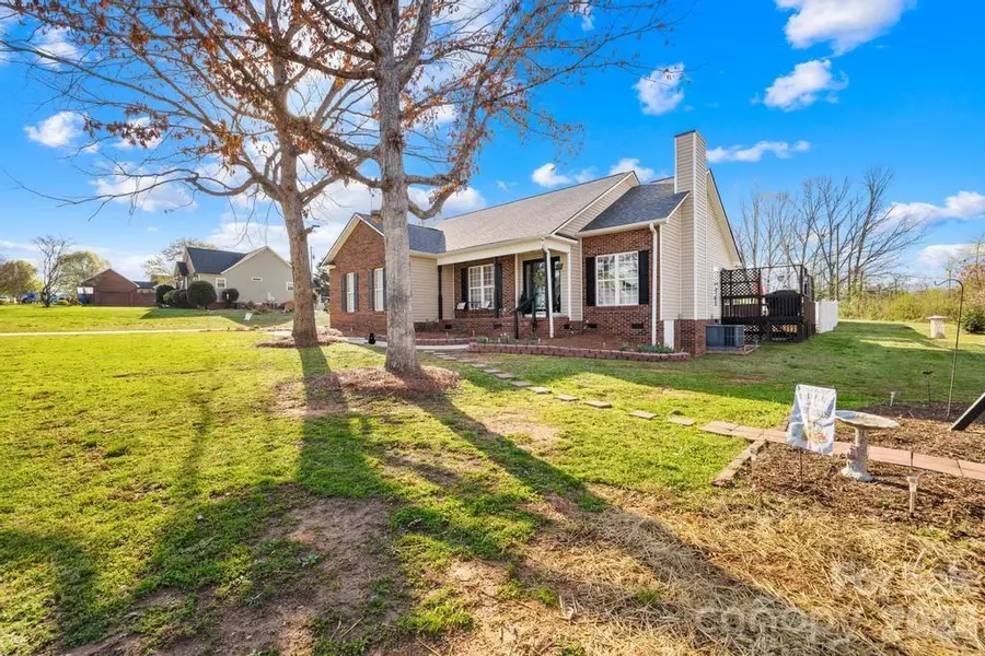 105 Laura Court, Cherryville, NC 28021 - #3