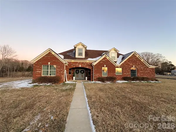 210 Florham Drive, Dallas, NC 28034