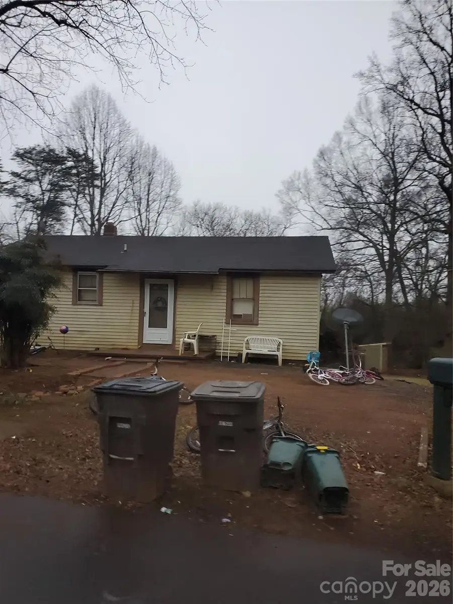 1729 Lakeview Drive, Statesville, NC 28677 - #2