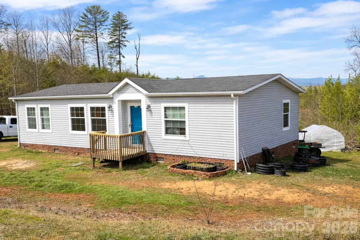 1735 Roy Caldwell Street, Morganton, NC 28655 - #1
