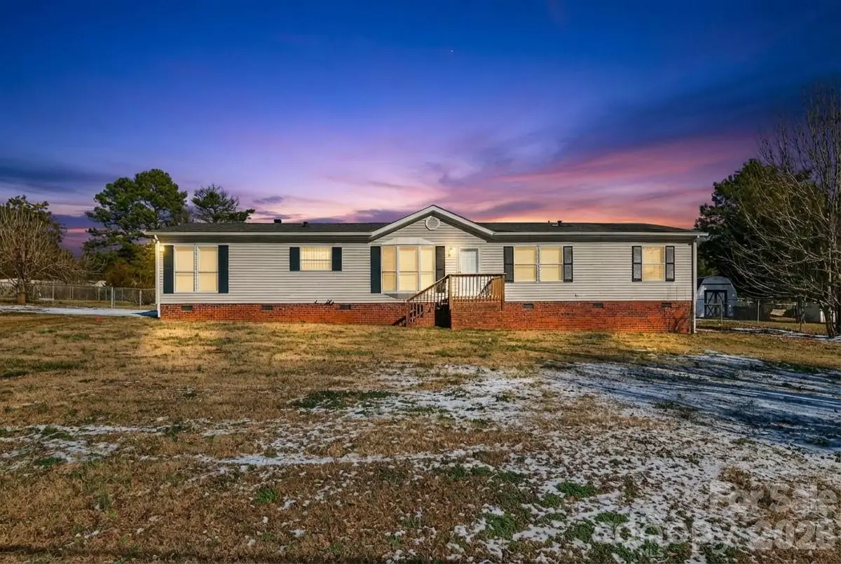 1118 Old Willis School Road, Dallas, NC 28034 - Image #1