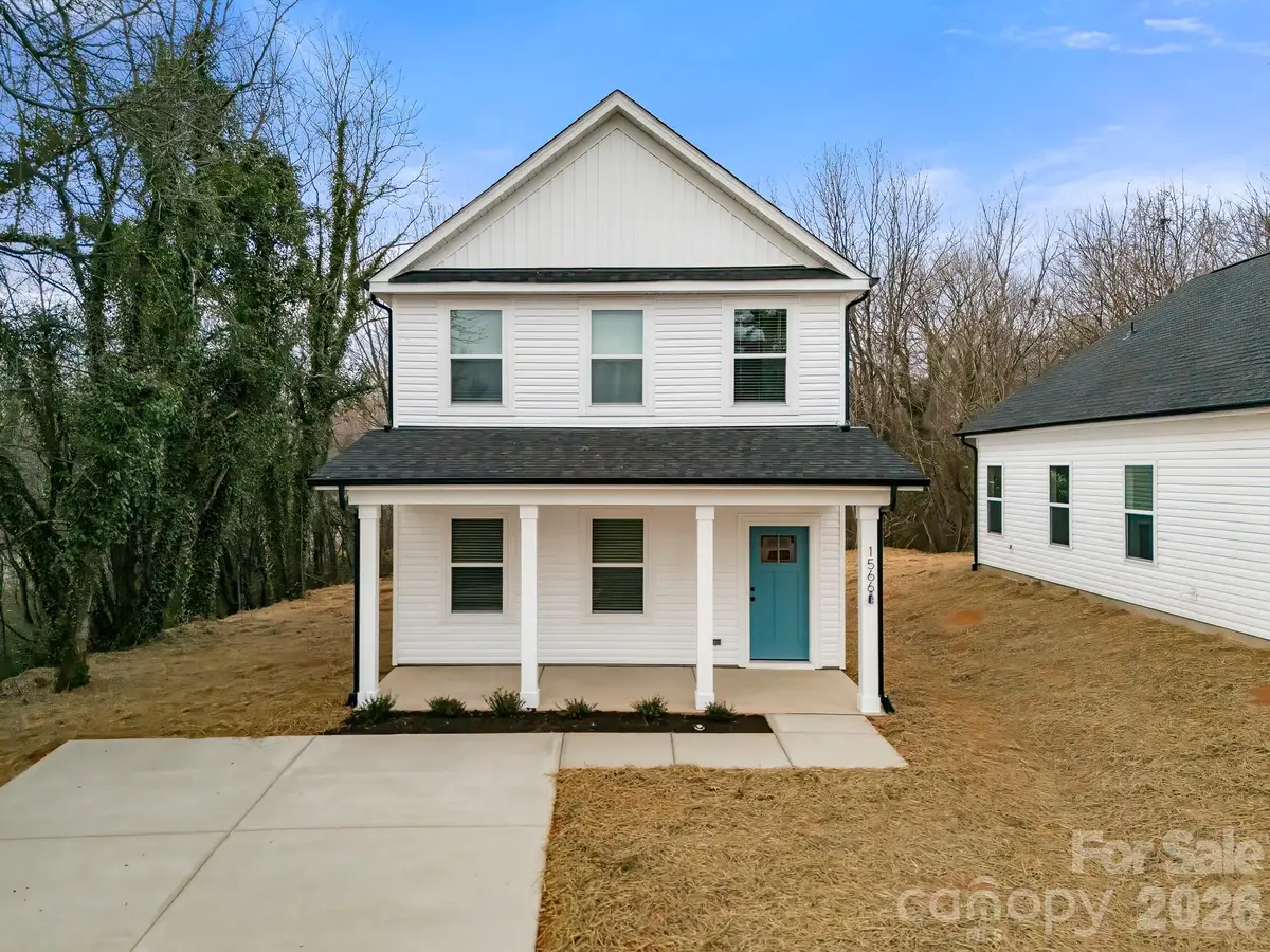 1566 7th Avenue Drive, Hickory, NC 28602 - Image #1