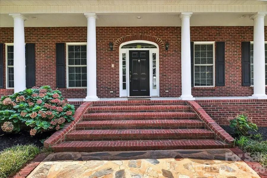 498 Johnson Dairy Road, Mooresville, NC 28115 - Image #2