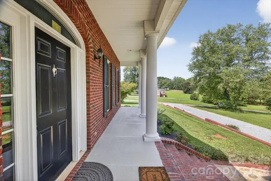 498 Johnson Dairy Road, Mooresville, NC 28115 - Image #3