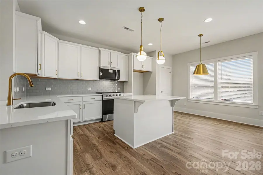 4768 Americana Avenue, Charlotte, NC 28215 - #2