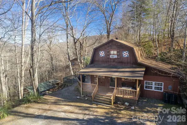 244 Grindstone Knob Road, Whittier, NC 28789