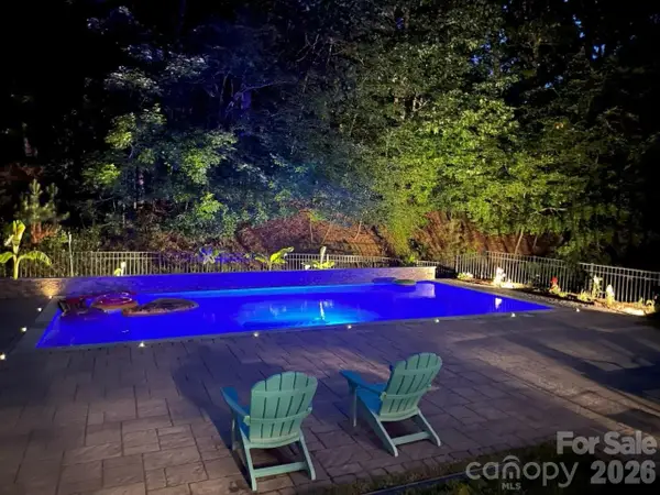 11112 Broken Brook Way, Tega Cay, SC 29708