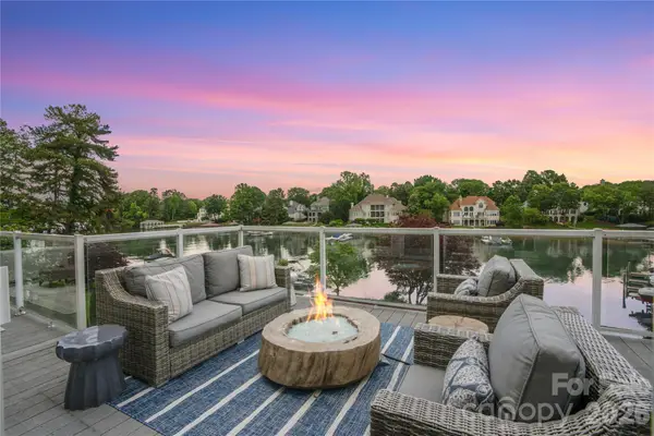17825 Spinnakers Reach Drive, Cornelius, NC 28031