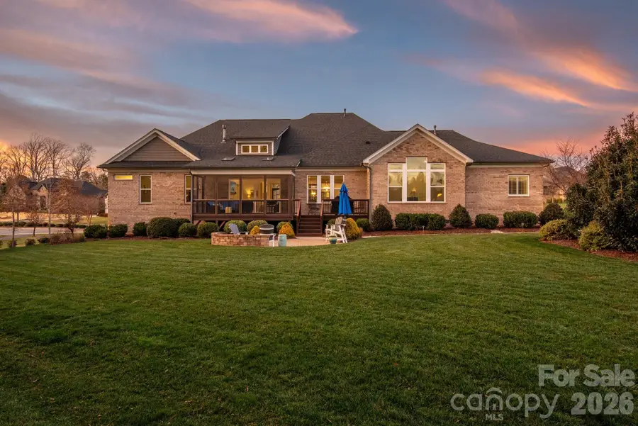 400 Wheatberry Hill Drive, Matthews, NC 28104 - #3