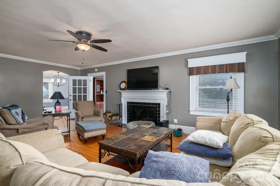 102 Hillside Drive, Shelby, NC 28150 - #3