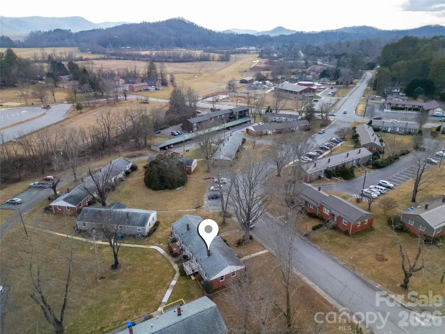 19 Trowbridge Lane, Brevard, NC 28712 - #3
