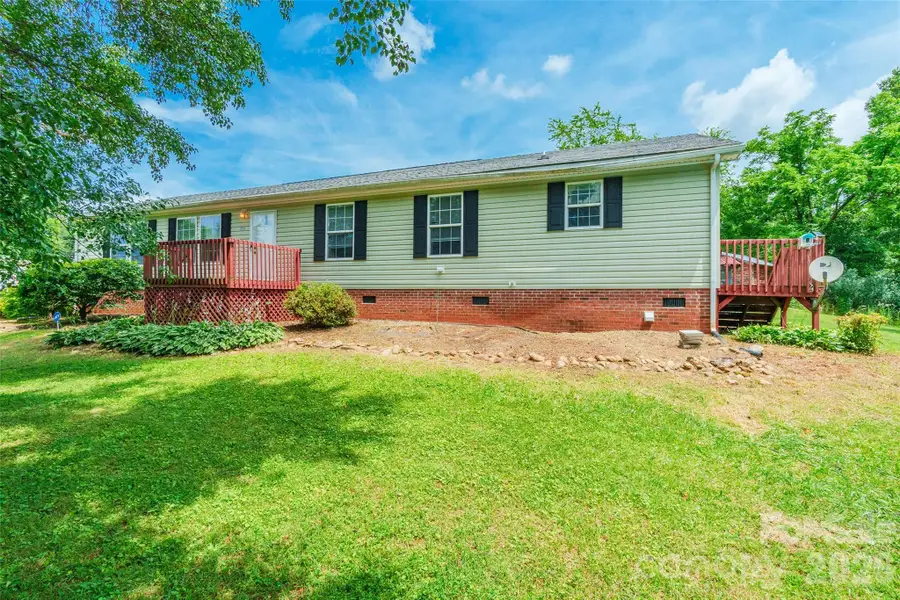 1828 Pine Hollow Place, Hudson, NC 28638 - #2