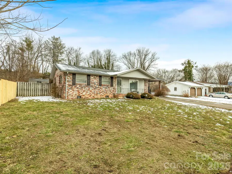 46 Sunny Acres Drive, Etowah, NC 28729 - #3