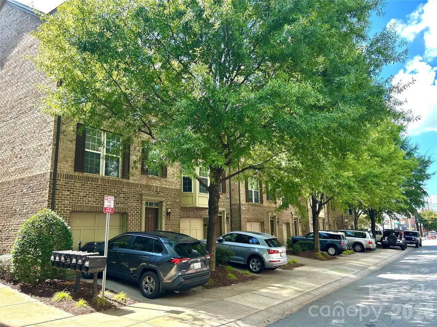 251 Lincoln Street, Charlotte, NC 28203 - Image #3