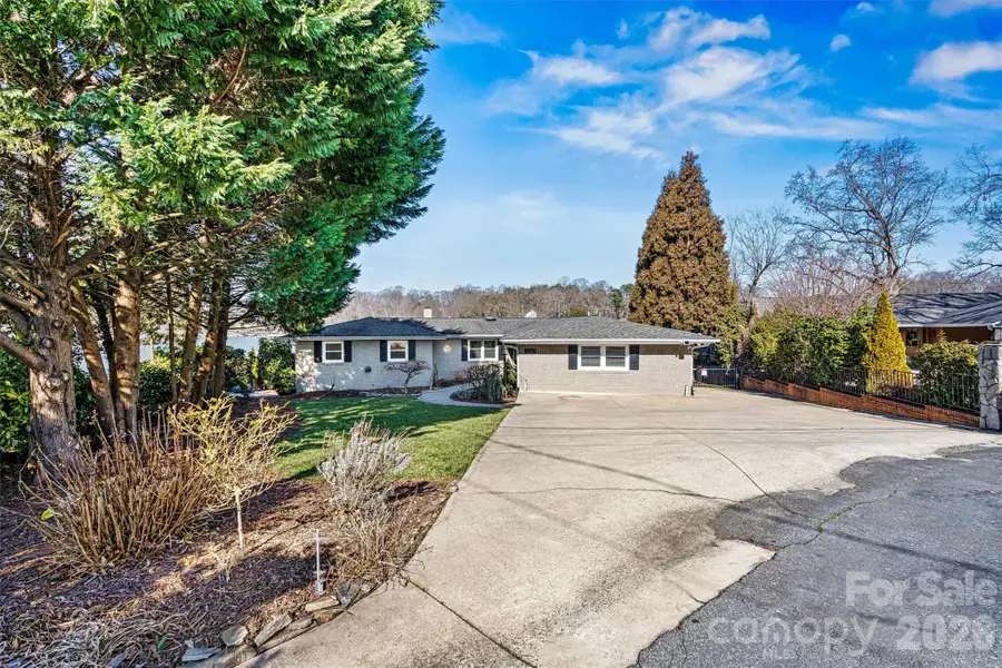 3267 Miners Cove Court, Denver, NC 28037 - #3