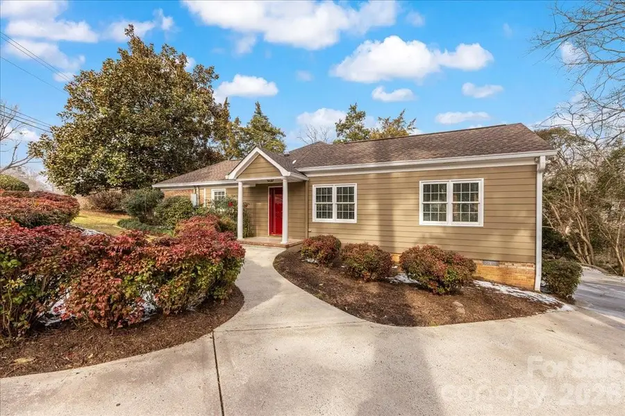 7201 Terrace Drive, Charlotte, NC 28211 - Image #2