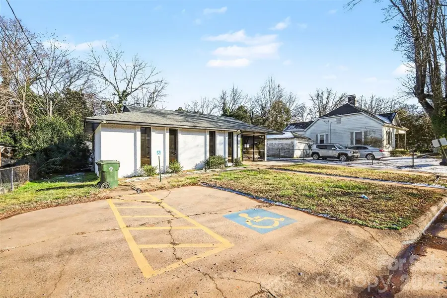 104 N Dilling Street, Kings Mountain, NC 28086 - #3