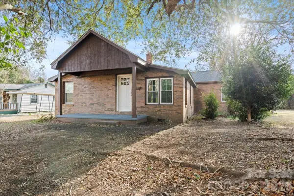 32 Roddy Street, Cheraw, SC 29520