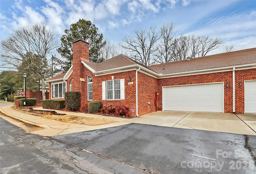 8684 Windsor Ridge Drive, Charlotte, NC 28277 - Image #2