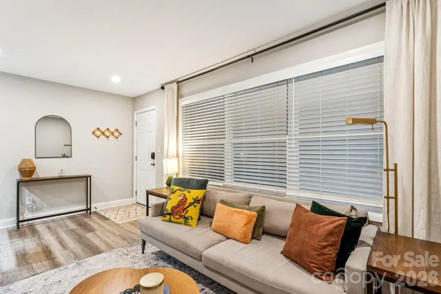 2000 Patio Court #119, Charlotte, NC 28205 - Image #2