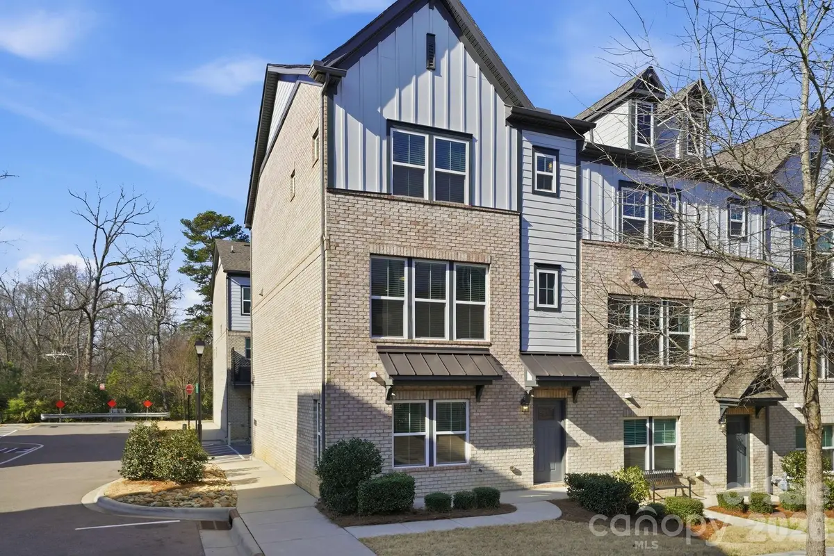 604 Tudor Park Way, Charlotte, NC 28211 - Image #1