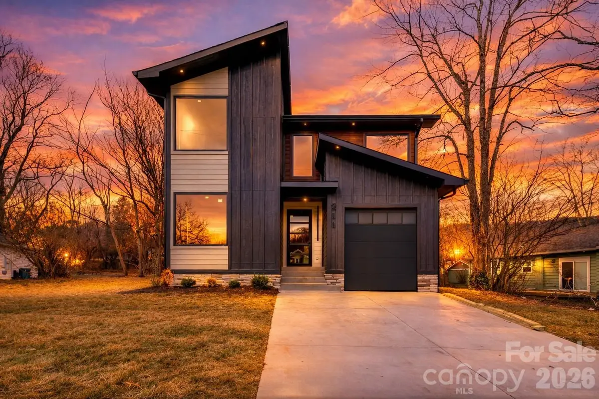 211 Ruby Avenue, Black Mountain, NC 28711 - #1