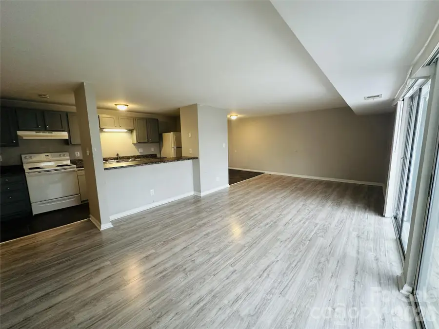 9405 Old Concord Road #L, Charlotte, NC 28213 - Image #2