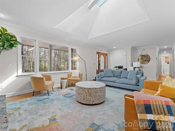 4030 Little River Road, Hendersonville, NC 28739