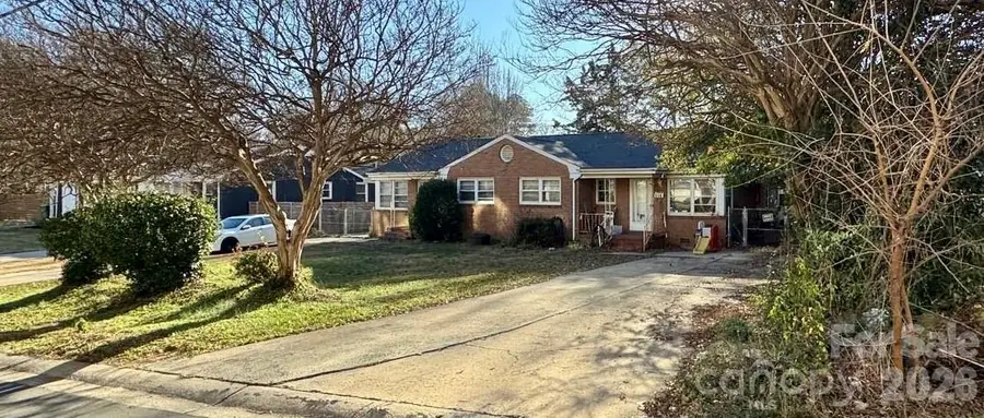 310 Hollis Road, Charlotte, NC 28209 - Image #2