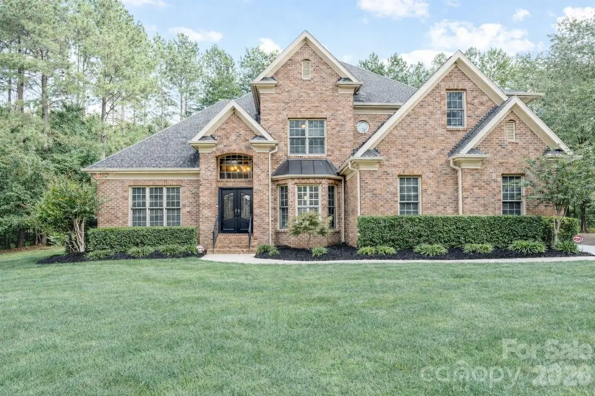 6938 Pebble Bay Drive, Denver, NC 28037 - Image #1