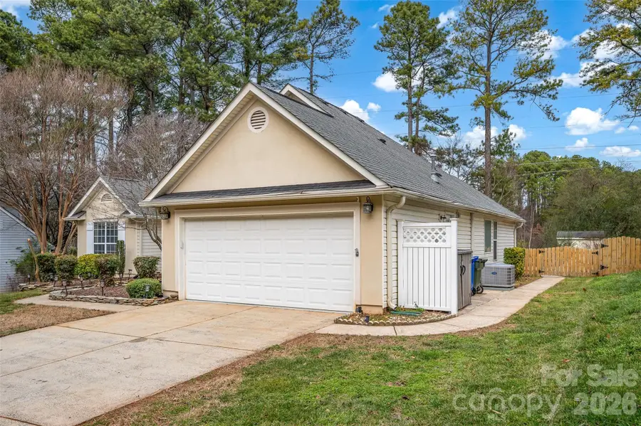 9117 Strattonville Court, Huntersville, NC 28078 - #2
