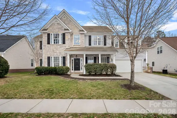 5710 Kirkwynd Commons Drive, Charlotte, NC 28278
