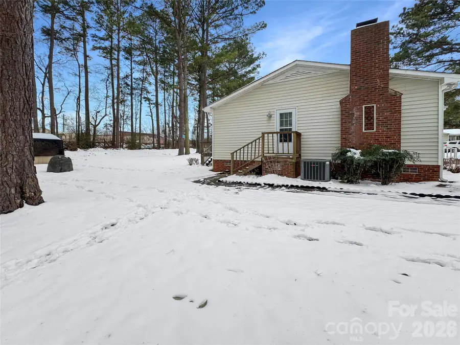 8923 Faires Road, Charlotte, NC 28215 - #3