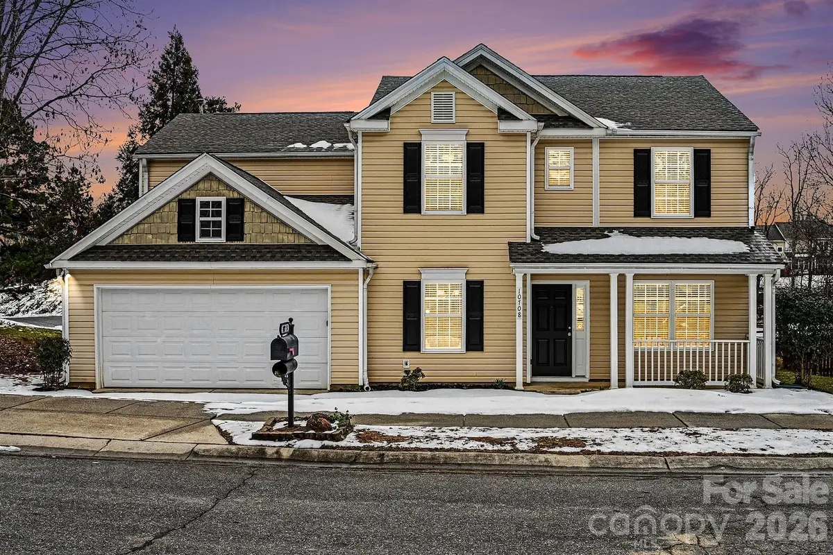 10708 Haddington Drive Nw, Charlotte, NC 28269 - Image #1